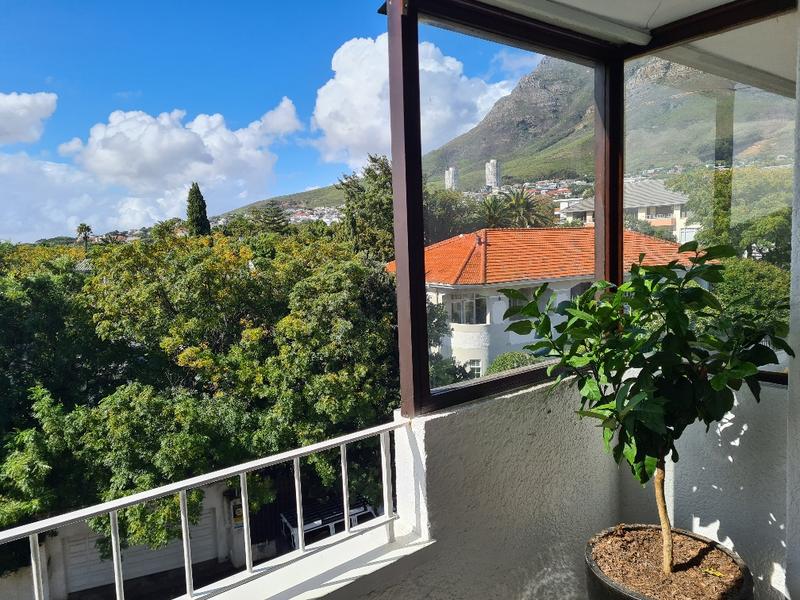 2 Bedroom Property for Sale in Oranjezicht Western Cape